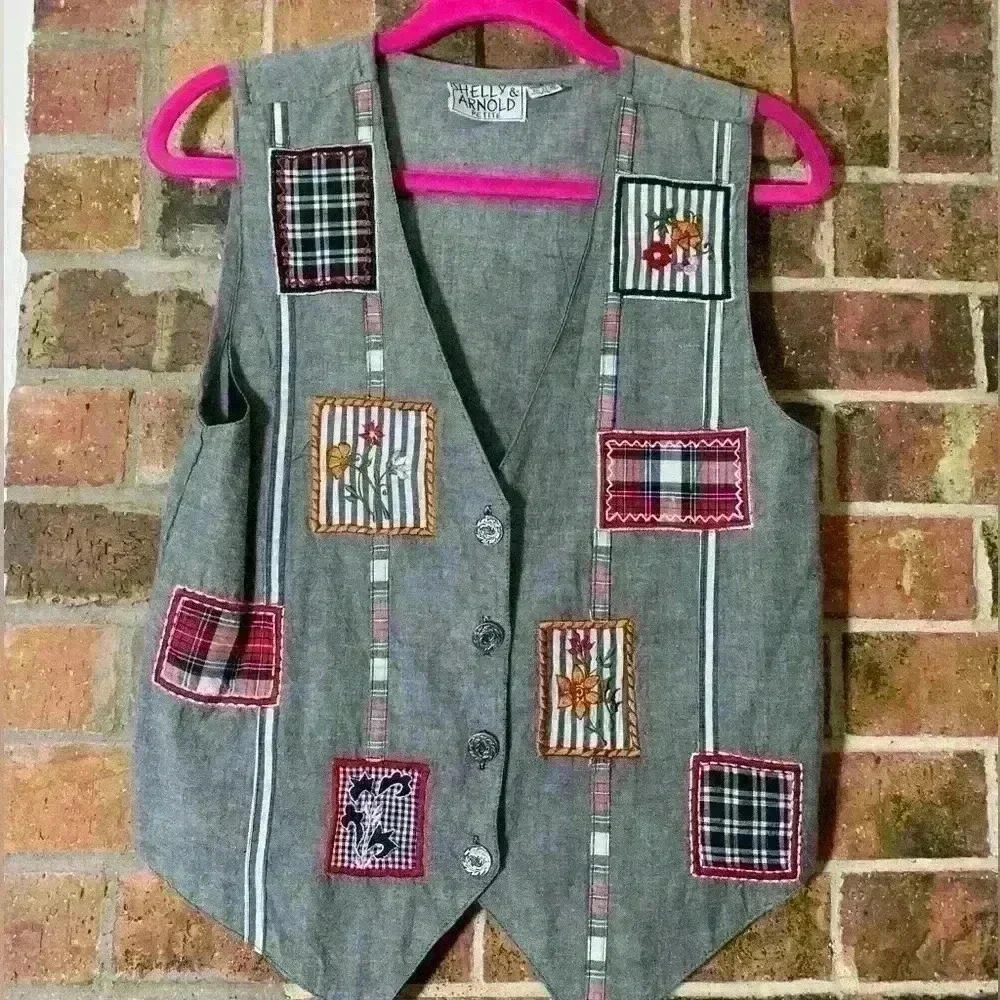 Vintage Grey vest with patchwork flowers